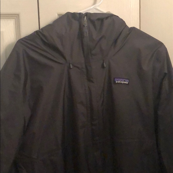 Patagonia Rain Jacket - Picture 1 of 3